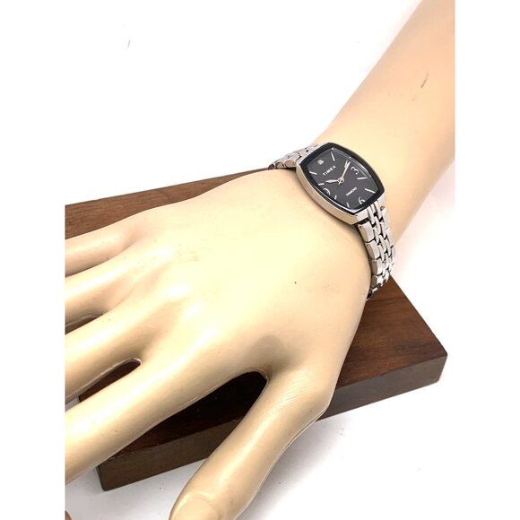 Timex Women's Watch TW2T50000 Quartz Diamond Silver Dial Rectangle Steel 21mm - Picture 4 of 13